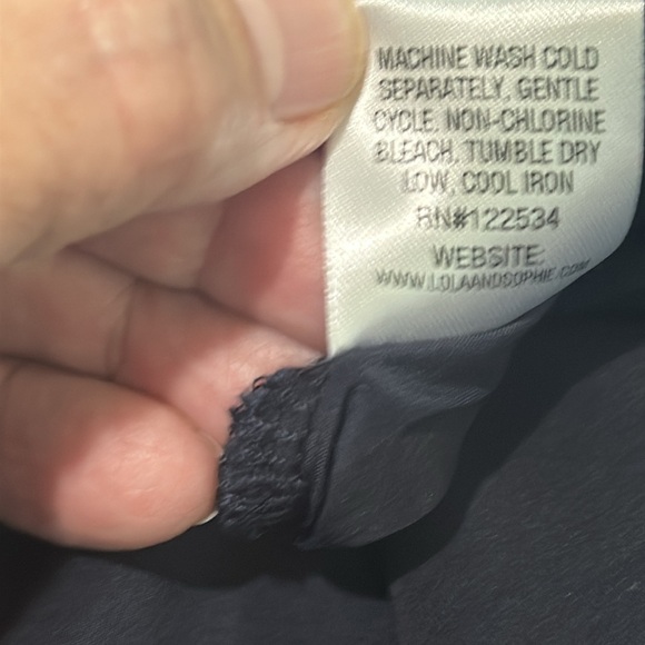 Lola & Sophie New York Blouse, Blue, Short Sleeve, Cowl Neck, Excellent Cond - Picture 8 of 10